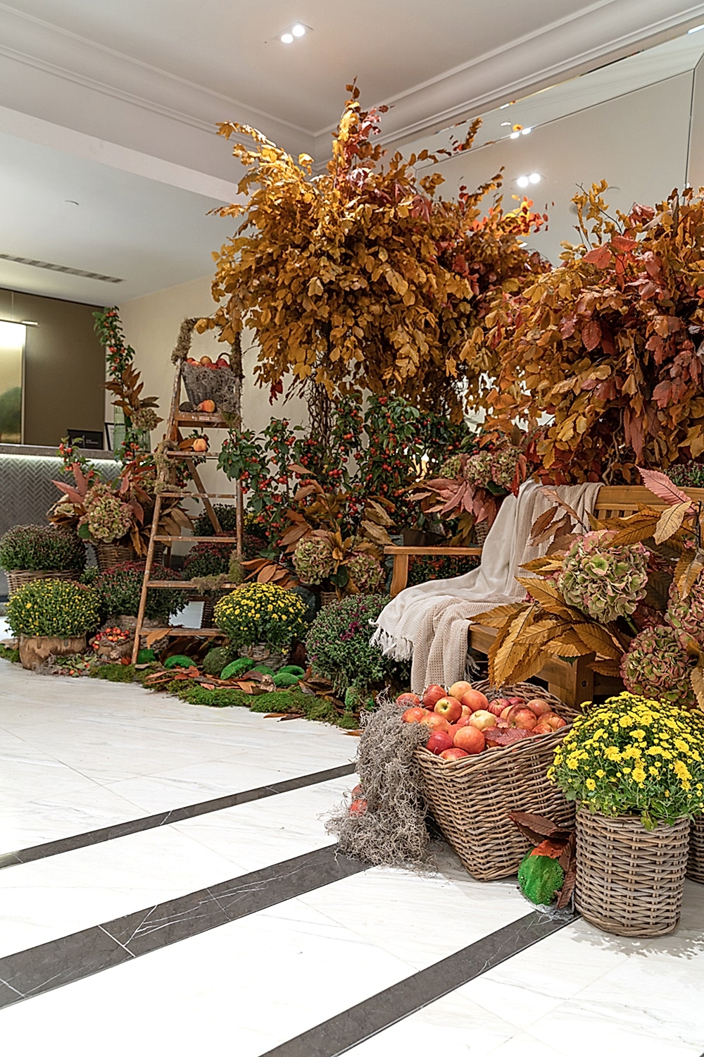Autumn flower installation at The Intercontinental hotel